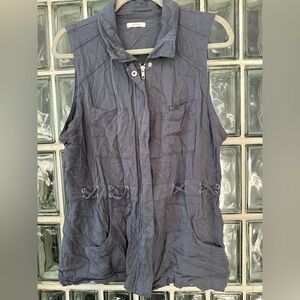 Maurices Women's Sleeveless Gray Vest